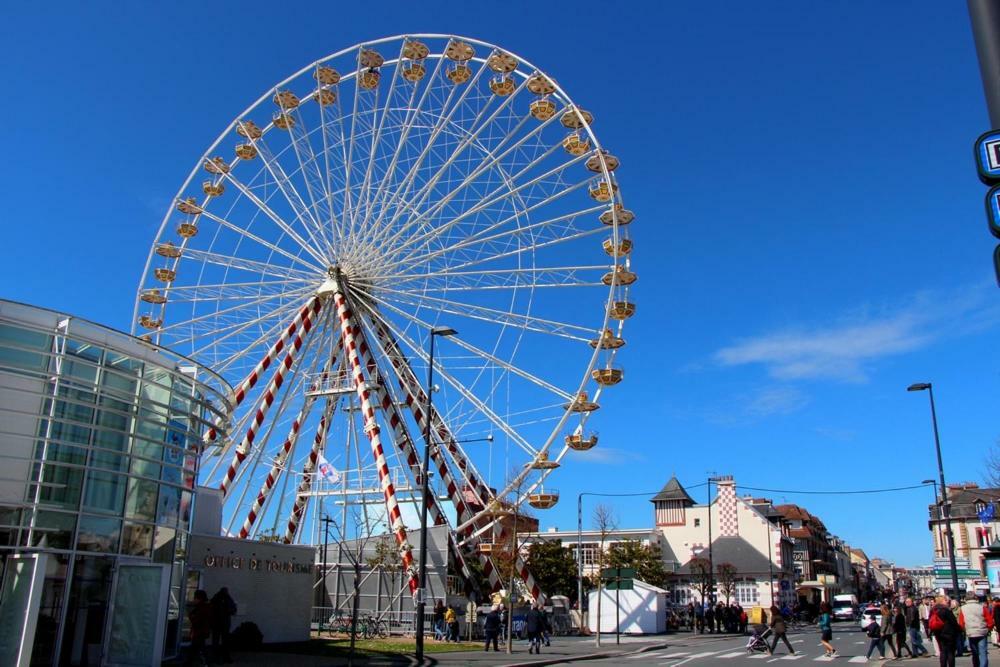 Magnifique vue Mer et Forêt Cabourg Exterior foto